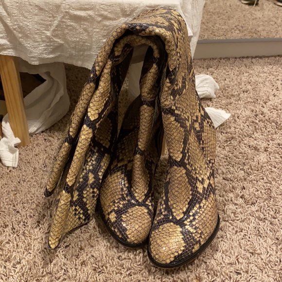 Sam Edelman snakeskin over the knee boots - Picture 2 of 6
